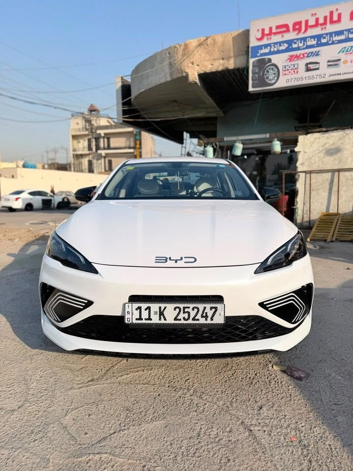 بي واي دي سيل 5
مكفولة كفالة عامة ماشية 9000 HEV و3000 Ev
السيارة ممخلي شي ممسوي الها جديدة بالباكيت 
السعر 19600 كاملة مكملة ارضية جلد ولايلون حراراي حتة لدشبول وعازل كله كاملة مكملة فقط شغل وتتوكل وتحويل ثاني يوم 
***********
