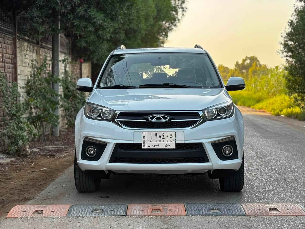للبيع شيري يتيكو 3
2018 موديل (CHERY TIGGO 3)
سيارة بحالة الوكالة والزيرو ماشية (29) الف كيلو متر فقط  حقيقي شرط رقم بابل 
السيارة مكفولة من الضربة والصبغ والفتح والبارد والشخط
عدا رصعة بالجاملغ الامامي جهة السايق صغيرة جداً ولا تذكر
ماء الشركة الاحمر لحد الان بيه
سيارة ع وضع الشركة بدون اي نقص كاملة وبدون اي خلل من ناحية المحرك الكير والحدادية
وكله شغالة تبريد ثلج ثلج تدفئة شغالة
السيارة فول مواصفات اعلى فئة
شاشة كبيرة
كامرة
لد نهاري
حساسات امامي خلفي
يدات نيكل
عدة وسبير الشركة غير مسخدمة+السويج الاحتياط لحد الان مامفتوح من الجيس

+فقط مبدل بيه اطارات 4 افضل نوعية

سعر السيارة 94 قفل قفل

مكان السيارة بابل الحله

للاتصال 
***********
