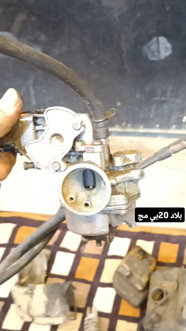 غراض مال يومها تفصيخ ويريده كامله يراسلني وسهله وستان موجود *********** وتساب خاص

نص مكتوب في الصور:
- 10 تنيهن
- بدون ويل 15
- 10 كامله
- بلاد 20 بي مج
- ثنينهن 10
- 3 تلالف
- ثنيهن 10 عقل وكتف
- كلجات امامي وخلفي 15
- بردات مال محرك 5
