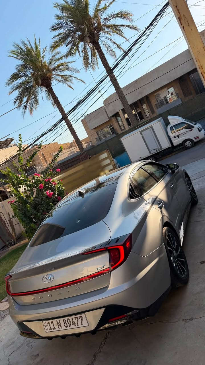 سوناتا 2020 لمتد 
محرك 1.6t
فول موصفات للاخير اعلى فئه بل سوناتا 
كفاله لغد شاصي
حادثها جانبي سطحي خفيف
ماشيه 73
مكاني بغداد الدوره ولسياره باسمي تحويل ثاني يوم 
سعر 158$ وبيها مجال
رقم ***********
