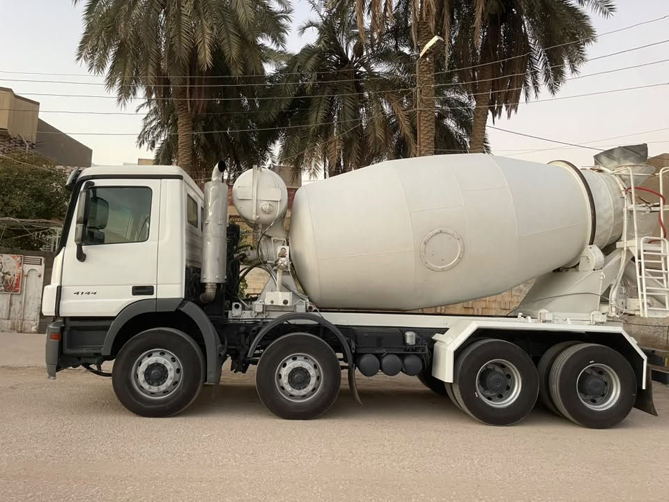 السلام عليكم خباطه دخول جديد للبيع
مجموعه جي اف فحل 
تبريد شغال 
تخم تاير 
جدر شونك 10 متر 

*********** 
***********
السعر 440 ورقه
