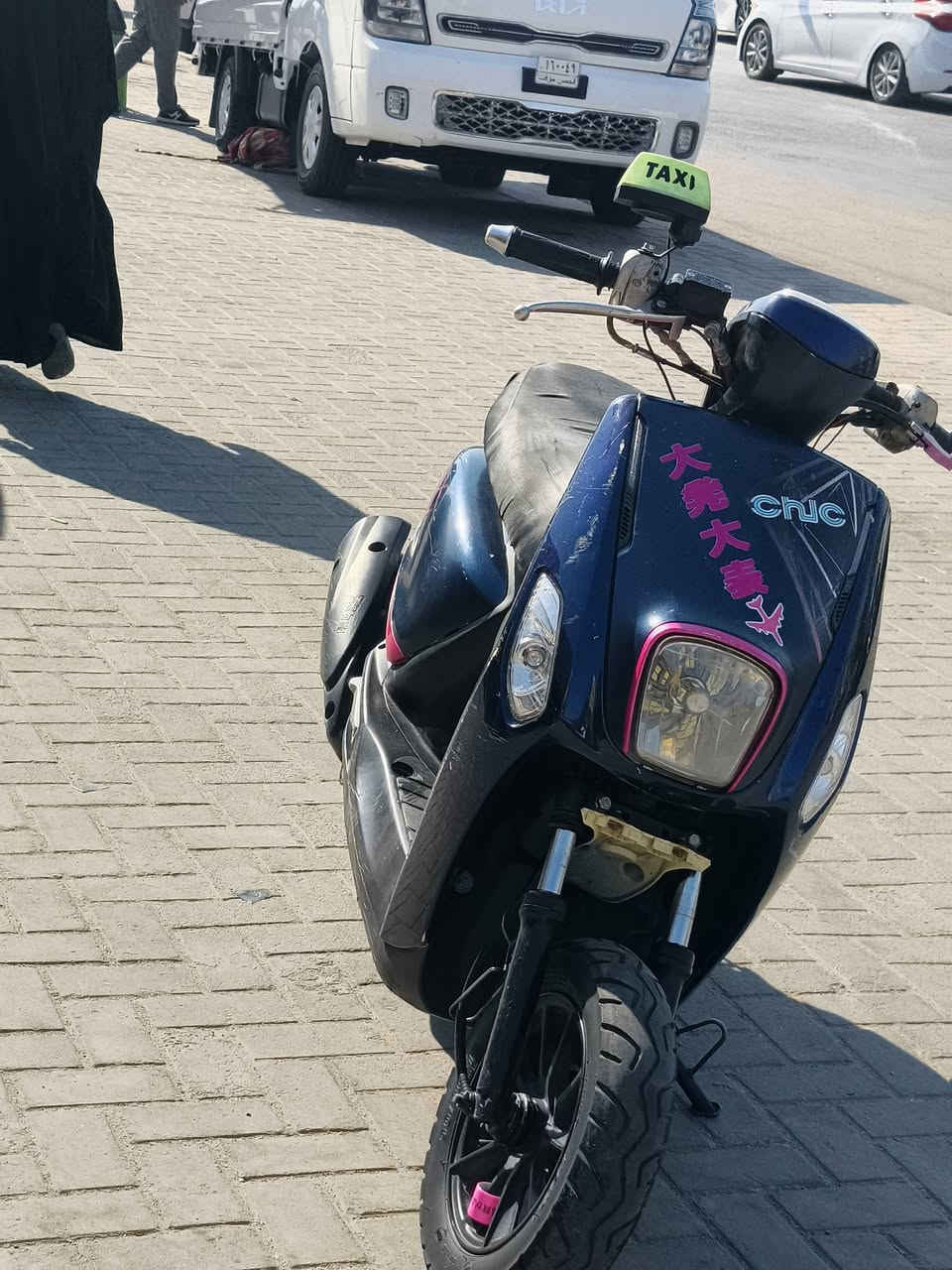 بوليس مجفته مره واحده نضيفه كلشي شغال بيه تعال وافحص نكره سلف اشار مسجل عداد كتروني رايده ٤٥٠ ألف دراجه من شغل البيت هاذ رقم تلفون ***********
