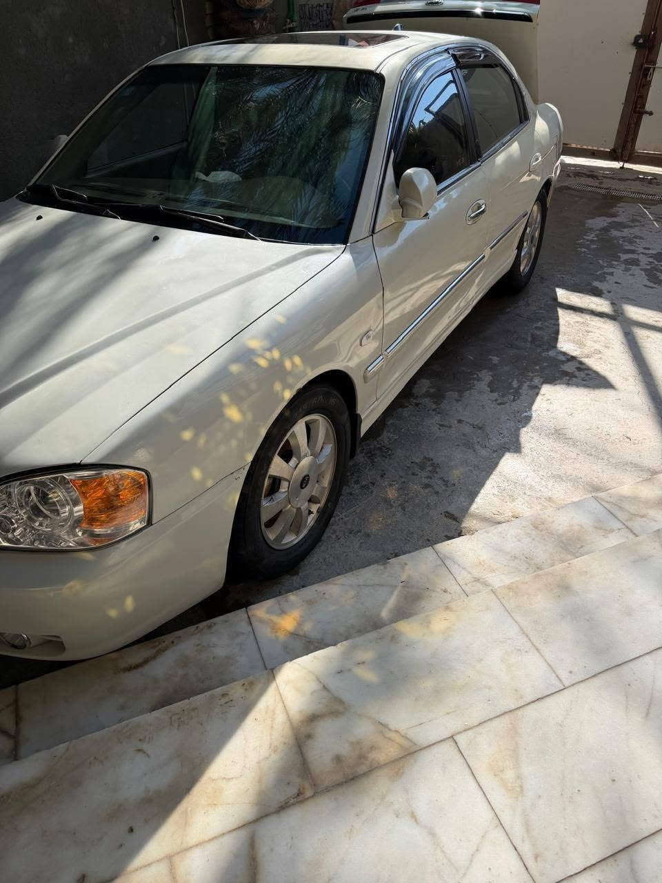 السلام عليكم  بيع مستعجل السعر 65
اوبتما 2004 أمريكي 6 سلندر سياره حلوه وجاهزه تبريد ثلج كير محرك خير من الله رقم بغداد انگليزي بسمي فول مواصفات فتحه جام كهربائي  كشنات كهربائي جلد +تدفئه 
المكان الحيدريه بين كربلاء والنجف ***********
***********
