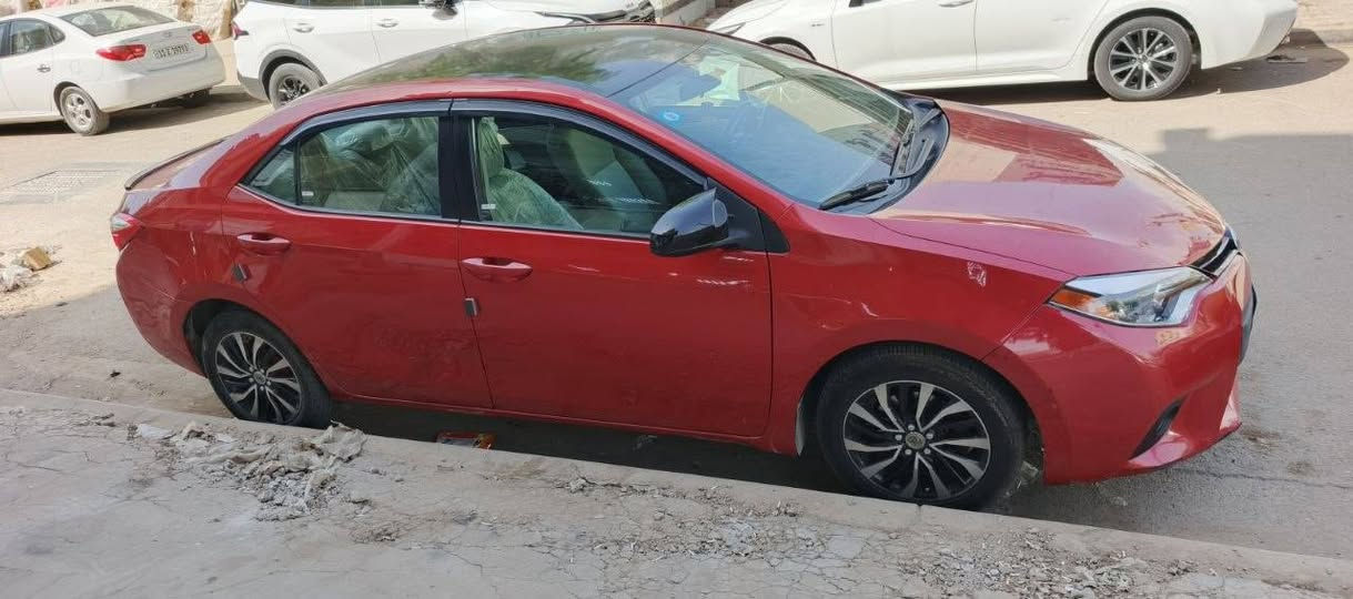🚗 #للبيع: تويوتا كورولا 2014 (وارد أمريكي) 🚗

🔴 اللون: أحمر مميز ونظيف جداً.

⚙️ الوضع الميكانيكي: كير، محرك، وتبريد وتدفئه مكفول 100% (بشرط الفحص).

🛠️ الضرر: نصف بنيد ودعامية، مع تعديل على قد شبر في الشاصي (تعديل فقط بدون قص أو تبديل صور الحادث منشورة

📝 : السيارة باسمي والتحويل ثاني يوم رقم انكليزي مشروع وطني يتحول باي مكان سنويه ل٢٩

💵 السعر: 107 ورقة (وقابل للتفاوض البسيط للجادين).

📍 الموقع: بغداد - بغداد الجديدة. او الشعب 

📞 للتواصل: ***********
