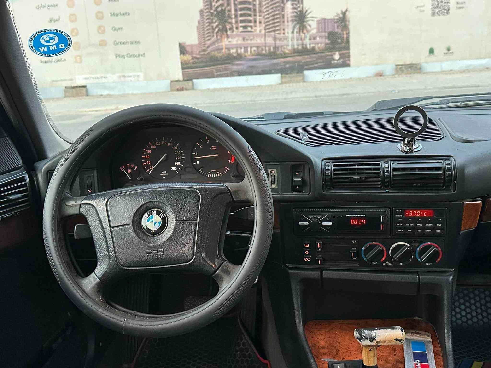بي ام 525 • ١٩٩٤ • رقم بغداد