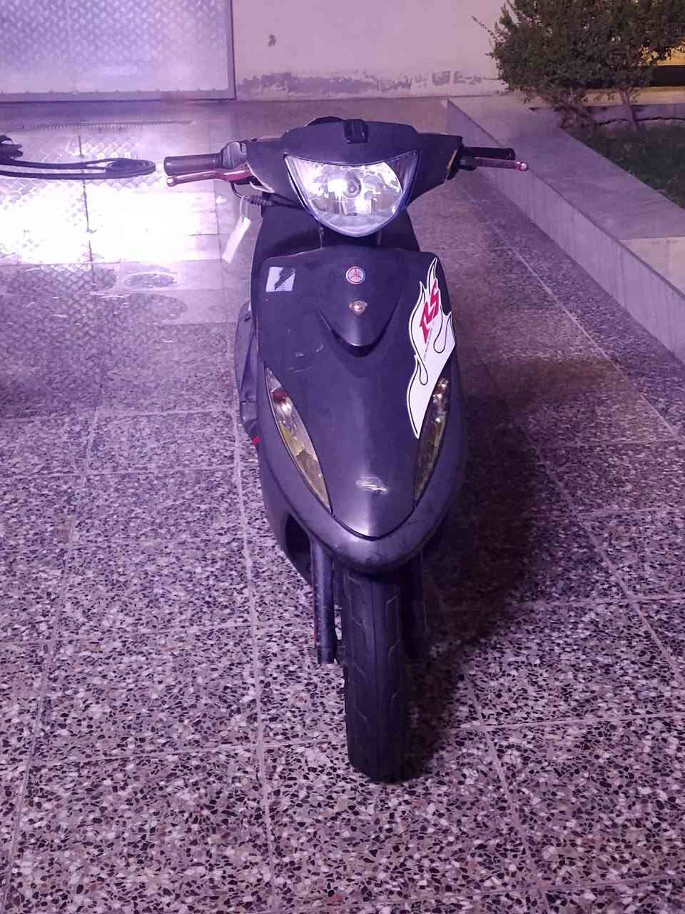 سلام عليكم دراجه ماكس عدله للبيع العنوان بغداد لاورفلي سعر 850بيها مجال***********
