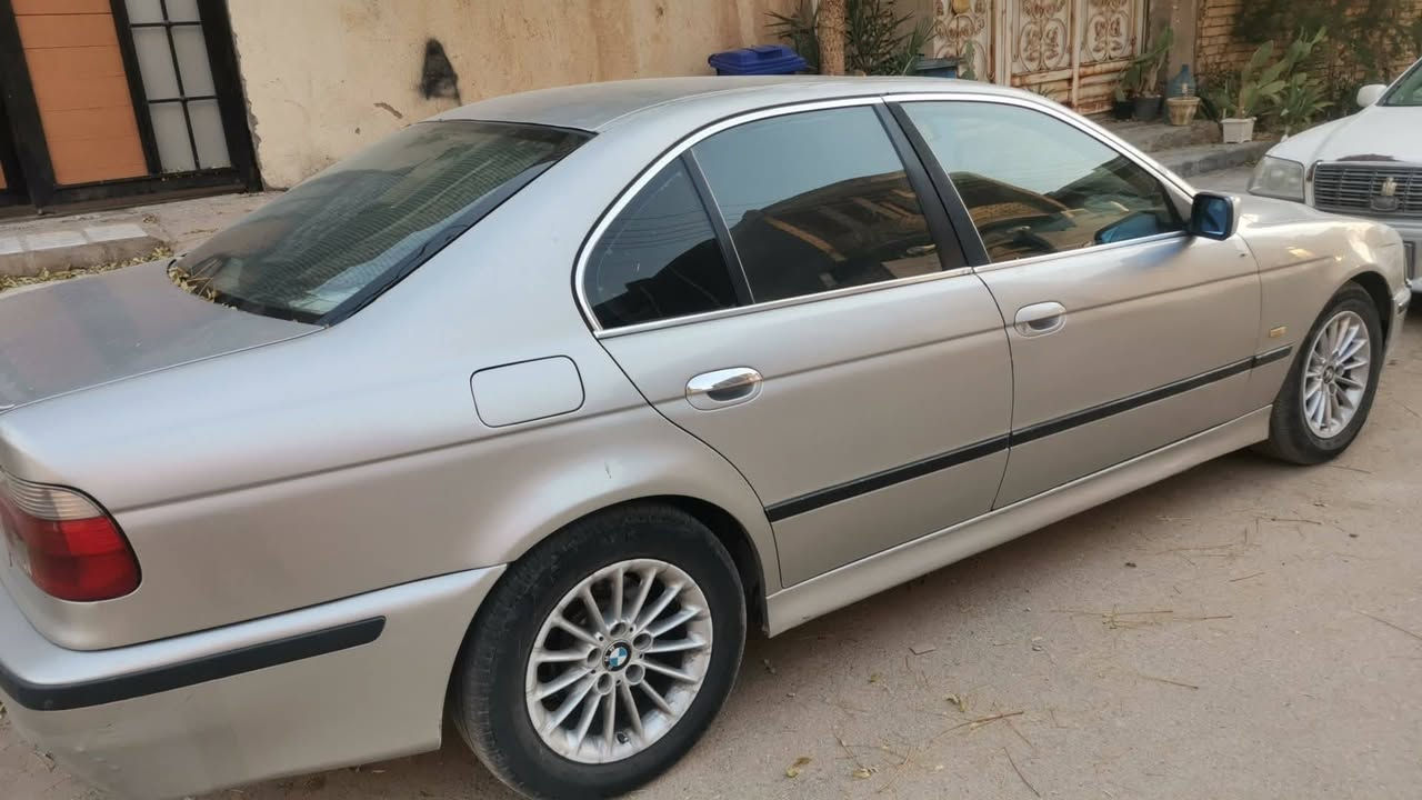 السلام عليكم صقر موديل ٩٦ محدث ٢٠٠٠ رقم اربيل محرك ٢٨ حداديه جديده تبريد ثلج السياره نصبته كلش حلوه سنويه بأسمي تحويل يمته ما تريد نواقصهه بس المكينه بيهه خيط خفيف توه بده مال تبخيل السعر خاص اي استفسار هذا الرقم
***********
