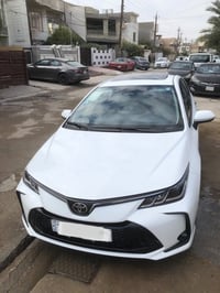 للبيع كورلا 2025 هايبرد شكل الخليجي تجميع صيني ماشية 26 الف وقابل للزي...