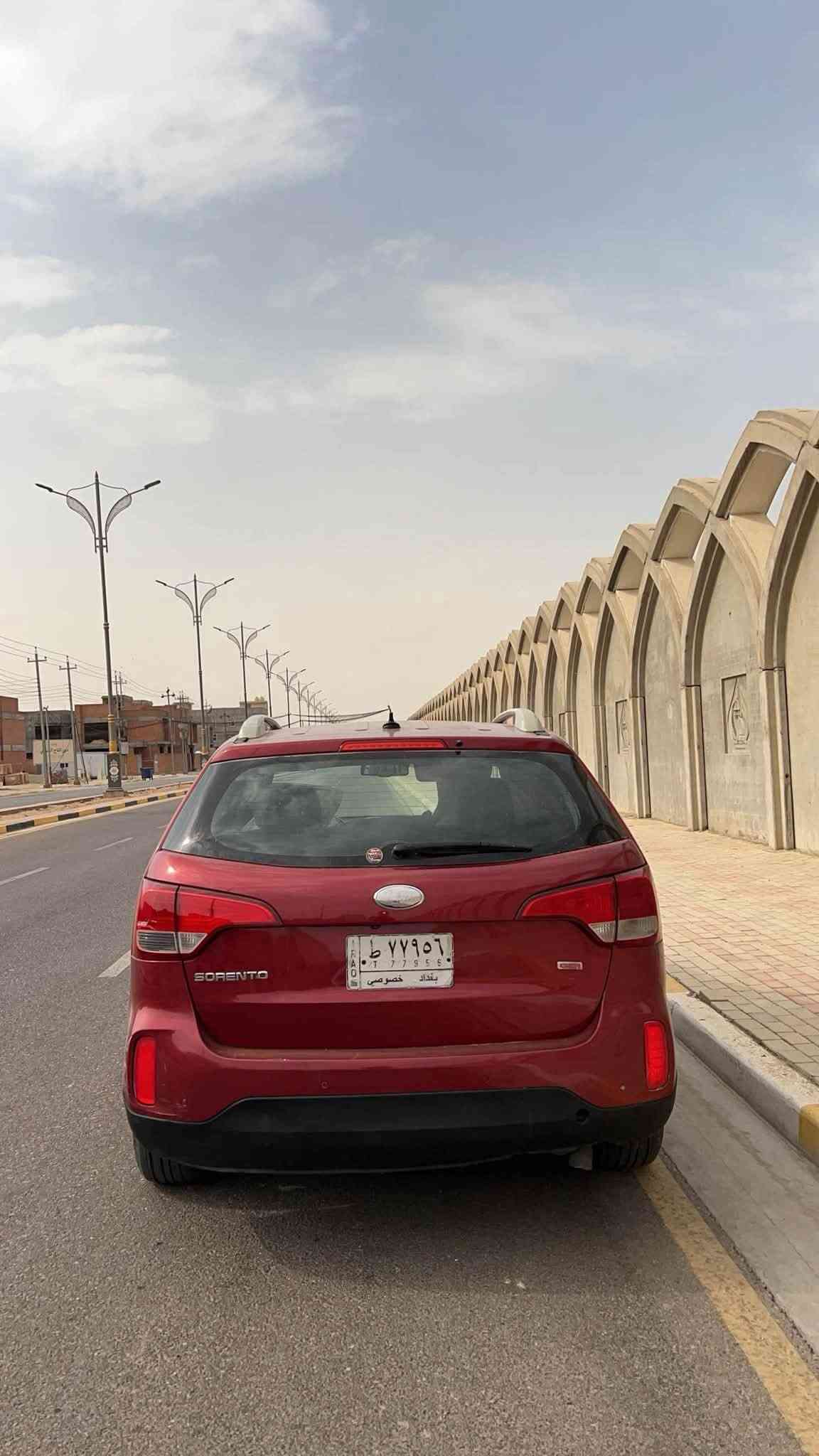 سورنتو ٢٠١٥ • احمر • ٧ راكب