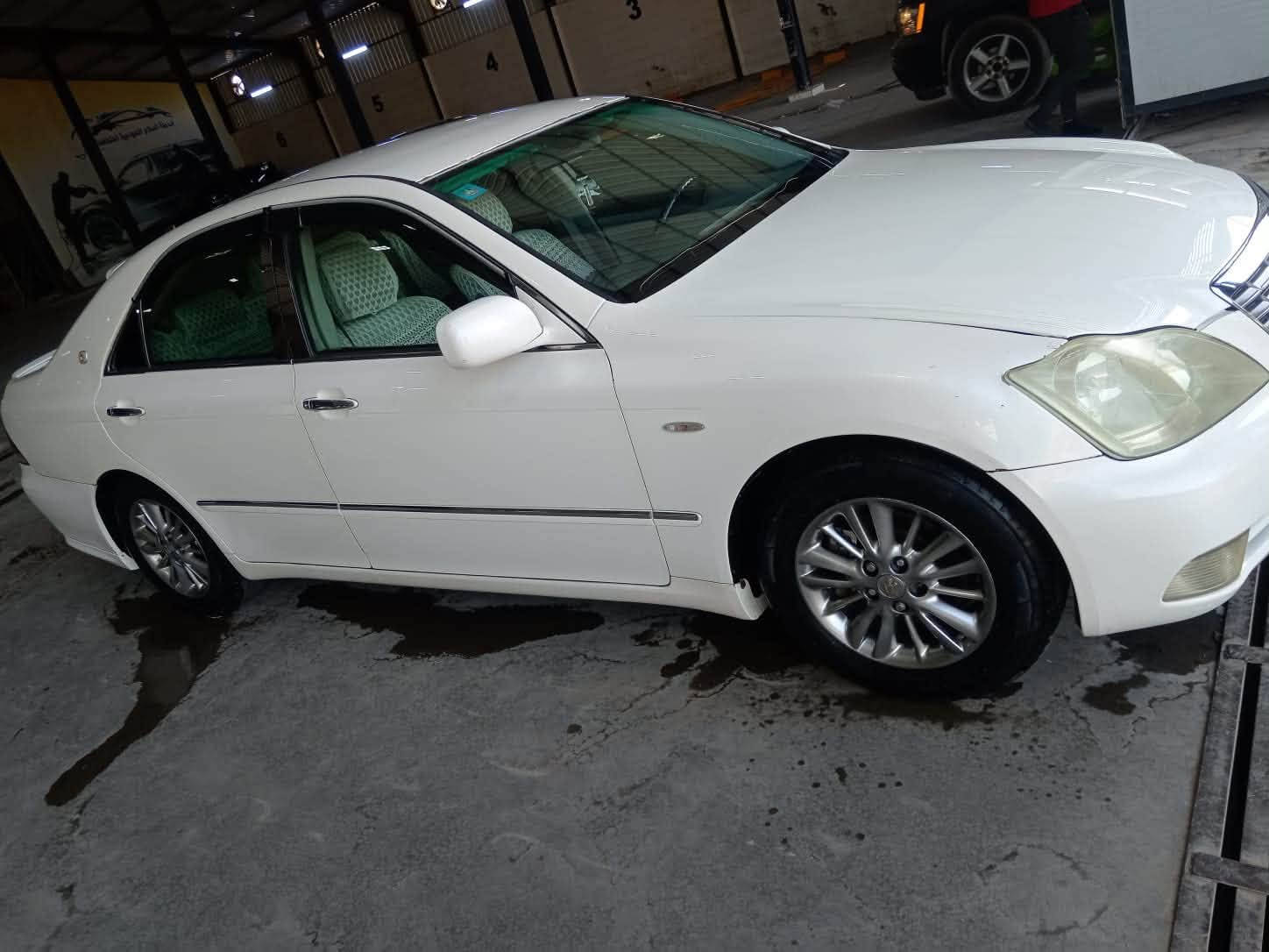 سياره شاهينه 🚗
2004
شاصي 80
رقم انكليزي 🤩
بصره باسمي باي محافظه الدير هزه جديده 🤩سنويه جديده🤩
تخم تاير جديد 🤩
تبريد ثلج ❄️ 
علوان سياره العماره 🤩
السعر 115
***********
