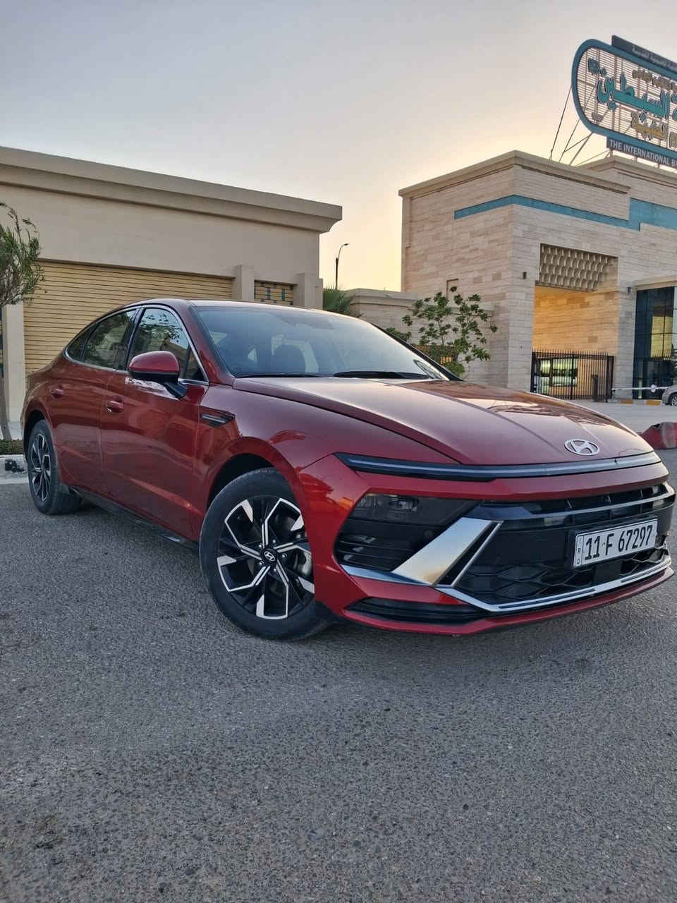 سوناتا موديل 25 شكل جديد

جاهزه 
حره تحويل مباشر 
سعر ب 149$ 
تواصل واتس *********** البصرة, العراق

نص مكتوب في الصور:
- AutoHelperBot.com