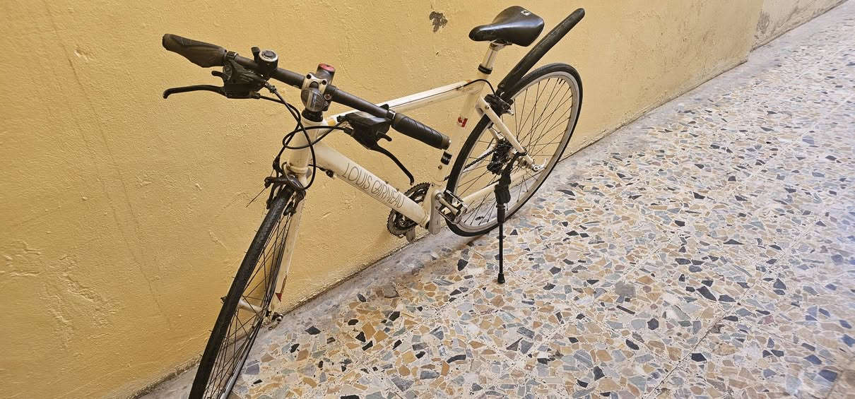 دراجة • واتساب