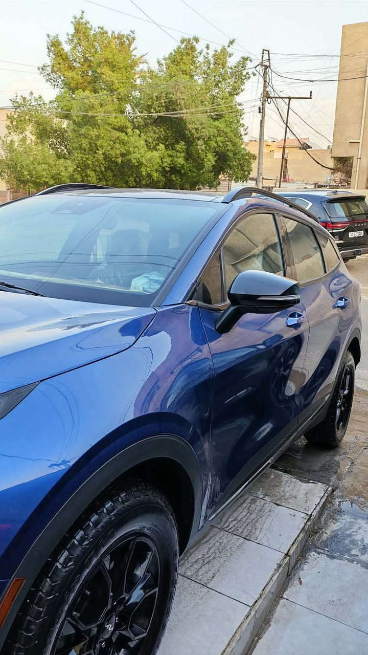 🚘 للبيع كيا سبورتاج 2023 وارد أمريكي 🇺🇸 | X-Pro
🔥 المواصفات: • محرك 2500 GDI بنزين • دفع رباعي 4×4 • شاشة متصلة • كشنات كهرباء + ميموري • تدفئة ستيرن وكشنات • بانوراما • سستم صوت Harman Kardon • 4 وضعيات قيادة: Smart / Normal / Sport / Snow • تبريد قطعتين • قيادة ذاتية • 4 رادارات • صندوك كهرباء + تشغيل عن بُعد • دمام بلادي بالصندوك • أرضيات 3D للدوسة • تايرات جبلية نوع TA • ماشية 57,000 كم • رقم بغداد – بنزين
🛠️ الحالة والحادث: • السيارة أنا مستوردها بنفسي ومصلحها على إيدي • حادثها دعامية وخشم البنيد فقط وتم تبديلهن • بدون إيرباكات وبدون أضرار داخلية • السيارة بس محسن ودهن بشكان
📍 الموقع: بغداد – شارع فلسطين 💰 السعر: ١٩٠📞 للتواصل: ***********
🔥 سيارة X-Pro بمواصفات مميزة، والفحص مفتوح أمام المشتري.

