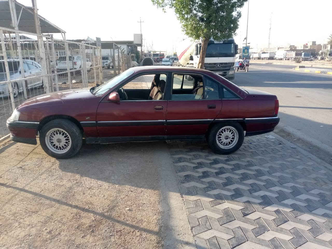 اوبل اوميكا للبيع موديل 93 رقم نكليزي مكفوله سعر 25 وبيه مجال العنوان ديوانيه الحمزه الشرقي اتصل ***********
