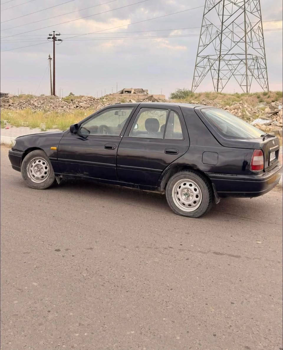 السلام عليكم
للبيع نيسان سني 1992 
رقم صلاح الدين دولي باسمي
السيارة مشتغلها شغل محرك كصة بايدي شديتة صدر جديد ضفيرة جديدة لايتات سكنات كلشي كامل سمكرة وصبغ جديد
السعر 21 
***********
