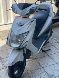 سكنس • ياباني • كهربائي