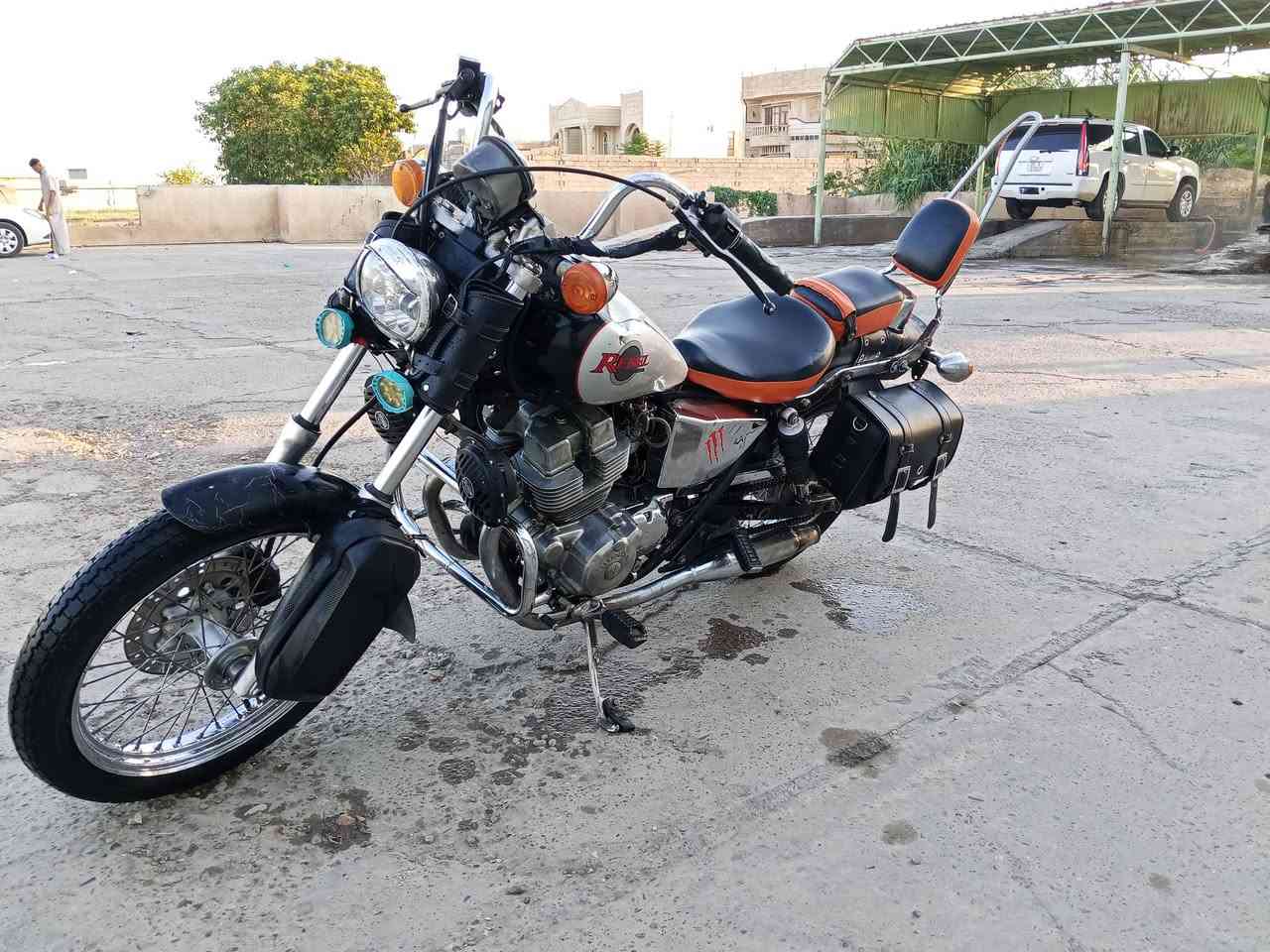 للبيع سعر ٦٥٠ مكان صلاح الدين بلد  *********** بيها مجال
