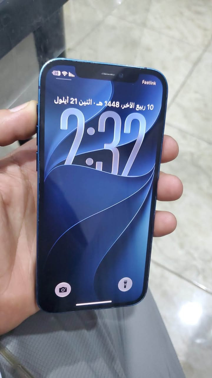 12 عادي
ذاكره 64

البطاريه 90

مبدل ضهر فقط بصمه الوجه لاتعمل

رايده ب 225الف

وبي مجال واتس اب***********
