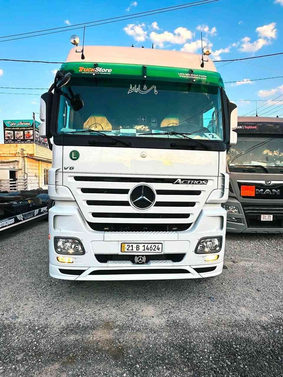 معرض بابل .سليمانية
موديل (2007)🇩🇪
حجم (2544)💪
سحال(مزووج)🛞
ماشية(700km)🚛
سنه وية (جديدة)✅
تخوم تايرة (جديدة)✅
أتوماتيك(12نمره)🪬
مواصفات (فول)📦
مكفول كفالة عامة
   السعر(👍)
***********
*********** 
واتساب☎️📞
مكان سليمانية📍

￼
