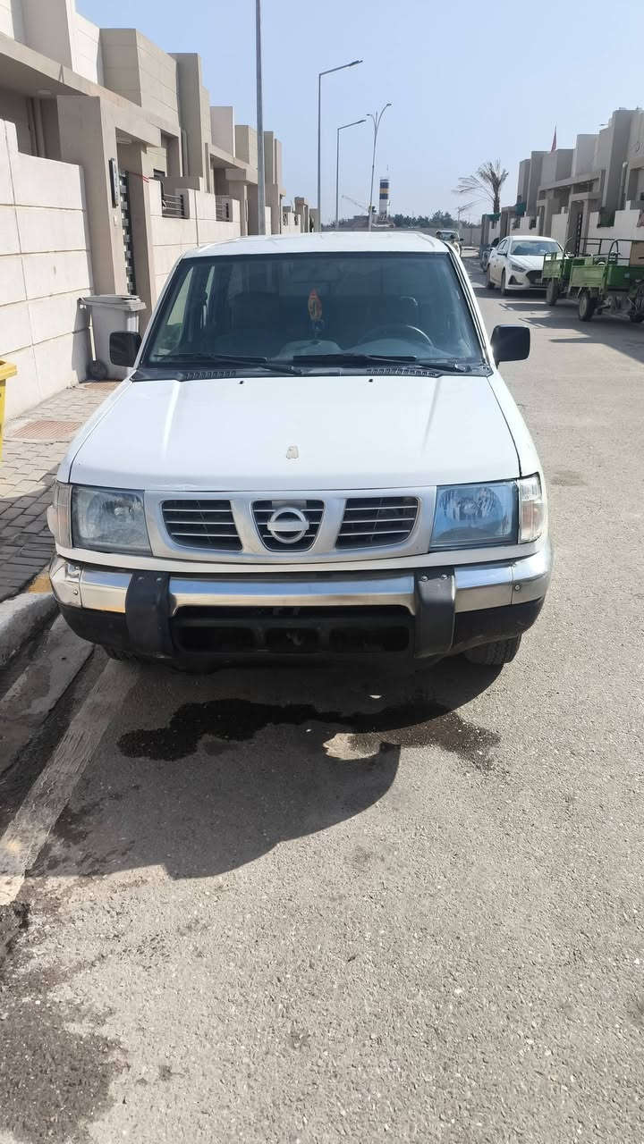 للبيع بيكم نيسان شبوط موديل 2005
كصه حوض 
محرك وكير تخم تاير تبريد كله تمام 
العنوان بصره 
السعر 48 
هاتف ***********
علمن السياره بيه ارقام شمالية طبق الاصل شرط دك حاسبه
