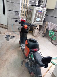 R9 • شحن • بطاريات نص عمر