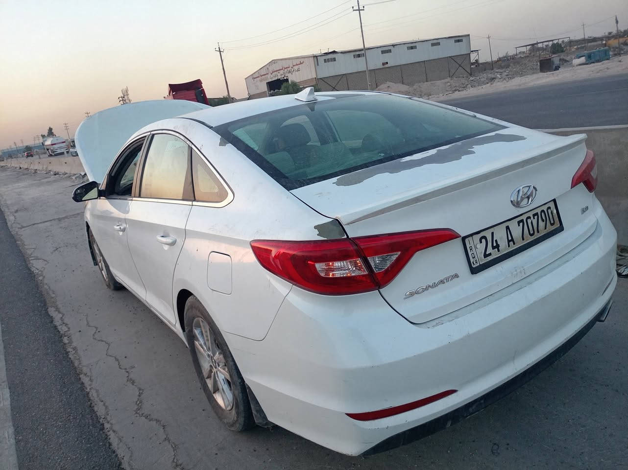 السلام عليكم سوناتا ٢٠١٥ امريكي محرك ٢٠٠٠ تيربو  التيربو واكف بيهه ٣ قطع   رقم دهوك تحويل مباشر  ب٨٠  وبيهه مجال بسيط  صدر جديد تايرات جديد ***********
