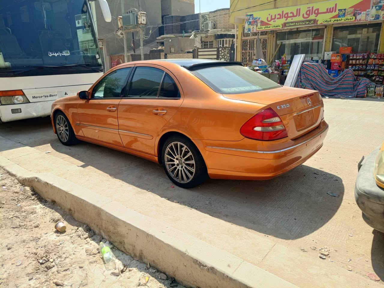 مراوس مارسدس 211 موديل 2006 رقم سليمانيه دولي جديد هزه تنتهي بشهر7 /  2027 سياره فول مواصفات عده البنورامه ماكهه ديوانيه مكفوله من اضربه مصبوغه حزام تغير لون قماره اسود بلا مكينه جديده صدرهه 65 بل ميه دواخلهه جديده بيهه اي بي اس مشتغل الكلوب مكانهه ديوانيه سعرهه 115 مراوس فقط ***********

