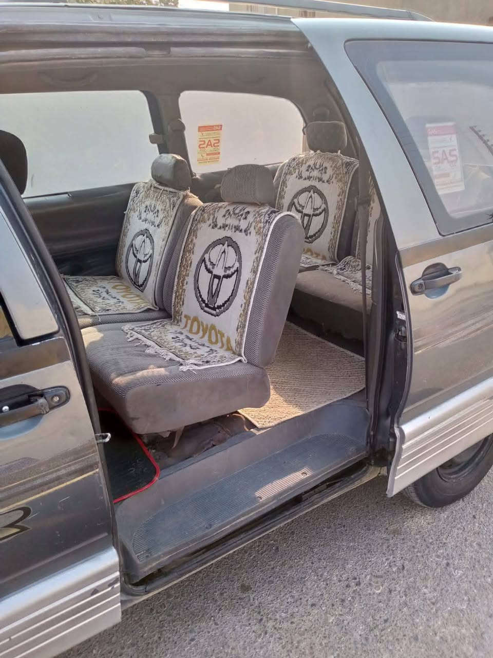 السلام عليكم بسبب الوعود الكاذبة للبيع او مراوس حسب القناعه سياره تويوتا بريفا موديل 92 كير محرك  اوتوماتيك سنويه عاج أتريد وكالة أتريد تحويل موجود سياره حلوه ماشاء الله خير من الله عائلية ومال شغل طلاب العنوان تكريت ..السعر المطلوب 35وبيها مجال للاستفسار مراسلتي على الخاصص او الاتصال ***********

