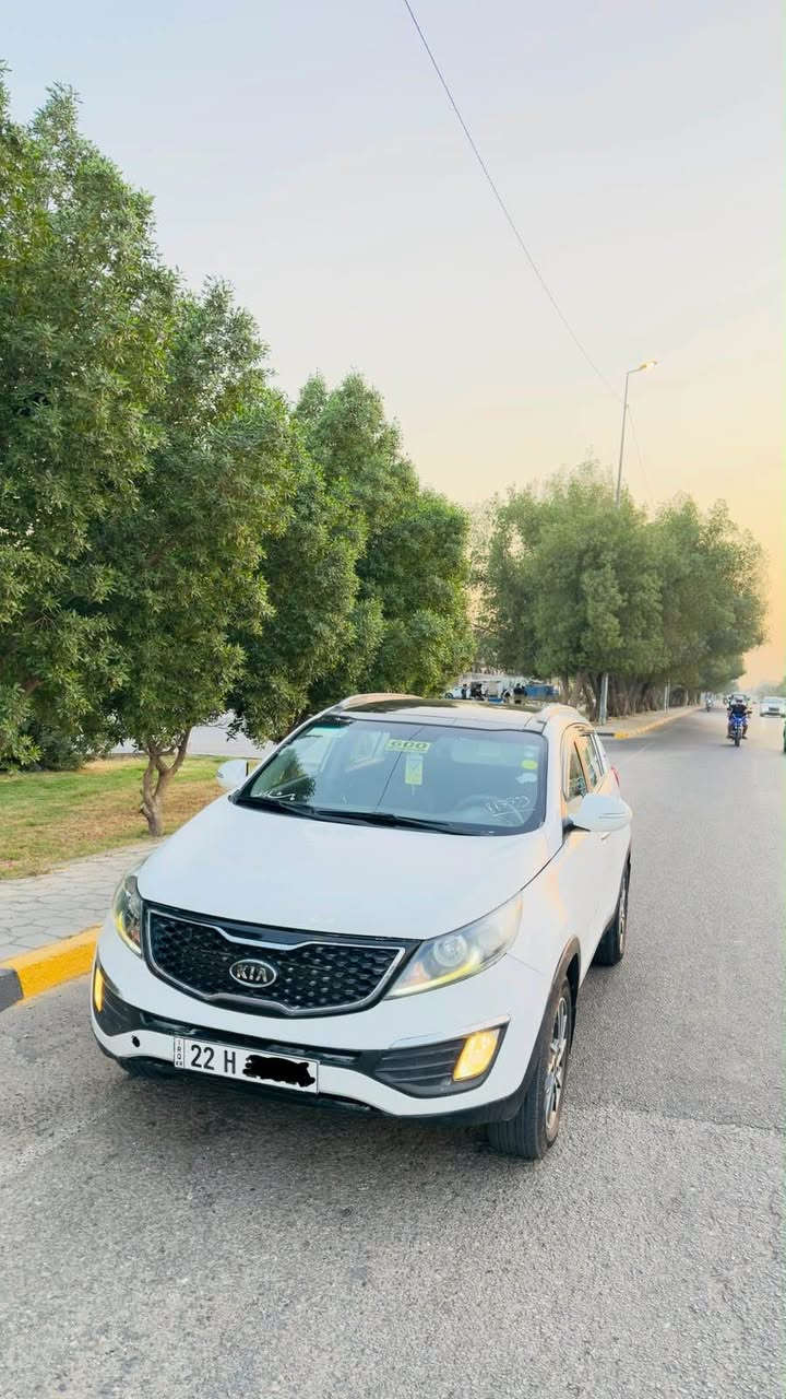 سلام عليكم.  للبيع فقط.    سبورتج٢٠١١ خليجي فول بيها صبغ قبق جنطه وجاملغ شويه ملاون الباب  والباقي كفاله كير مكينه حداديه تبريد كفاله أربيل دولي وكالة تحويل  السعر ١٠٣بيها مجال *********** النجف, العراق
