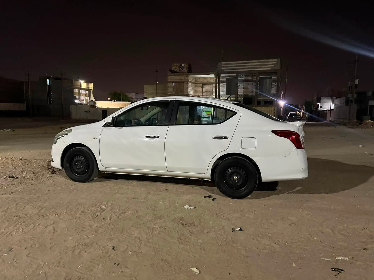 للبيع
