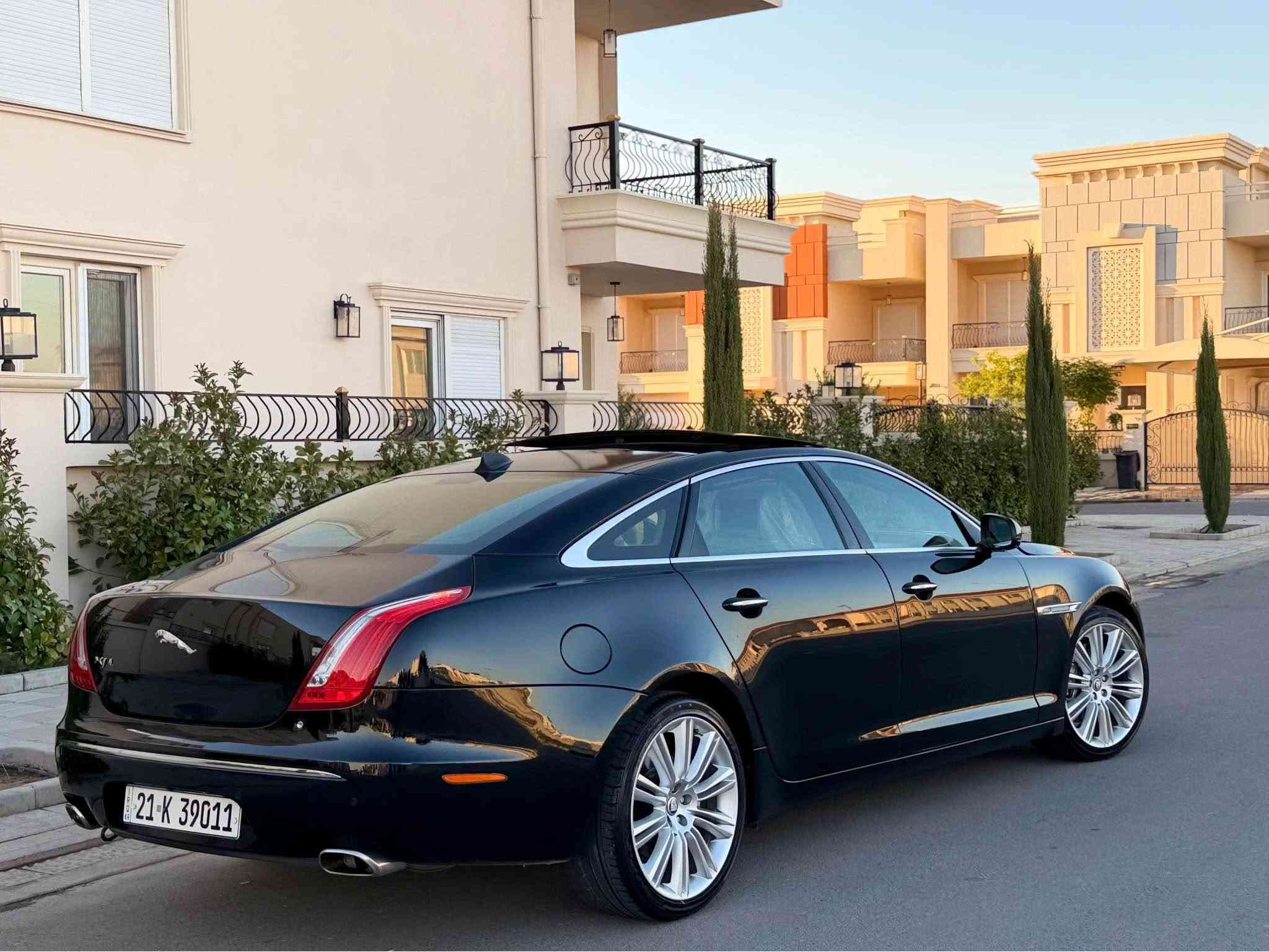بسم الله الرحمن الرحيم/تبارك الله ماشالله📦
‏JAGUAR XJL 2011 فخامة 🧿
جاكوار_ XJL_موديل ٢٠١١ خليجي واحد علا واحد١/١
سيارة مواصفات خليجي باب طويل و پانوراما
-------------------------------------------
مكان🌆:أربيل                        سعر💵:١١٥🔥
115$مجال بصيط  🔥🔥
هاتف📲***********🔴 ///بي واتساب🔴

-------------------------------------------
محركV6 350 بدون سوبر بدون تيربو ارغب محرك
گير و محريك بشرط بدون صوت و صرف و خلل بشرط فحص
ماشية160 الف كيلومتر حقيقي
-------------------------------------------
سيارة مكفولة كفالة عامة من كير محرك بشرط فحص
بنسبه صبغ🔴(السياره بدون صبغ✔️سونار موجود)
-------------------------------------------
مواصفات
{{ بصمة - پانوراما - باب طويل - رادار - خمس پردة - صندوق شفت - كشنات جلد - كشنات تتفيئة و تبريد - كشن و ستيرن خزن - كشنات خلفي كهربا - تبريد مركزي - سيدي بوكس - مراي شفت - بريك بصمة - كاميرا - حصاص امامي و خلفي - زينون و ليد - فورميكا - شاشه كشن بعد 🔴}}
-------------------------------------------
اربع تاير ويل جديد حديد بدون مصروف
سيارة شرط بدون اى نواقص گير و موحريك و حدادي و كاهرباى كولة بشرط
سنوية و رقم جديد سنوي بأسمي تحويل غرامة بشرط
-------------------------------------------
انشالله يصير قسمه الي يعجبه🌹
0️⃣7️⃣5️⃣0️⃣4️⃣0️⃣3️⃣7️⃣5️⃣7️⃣3️⃣ أربيل, العراق
