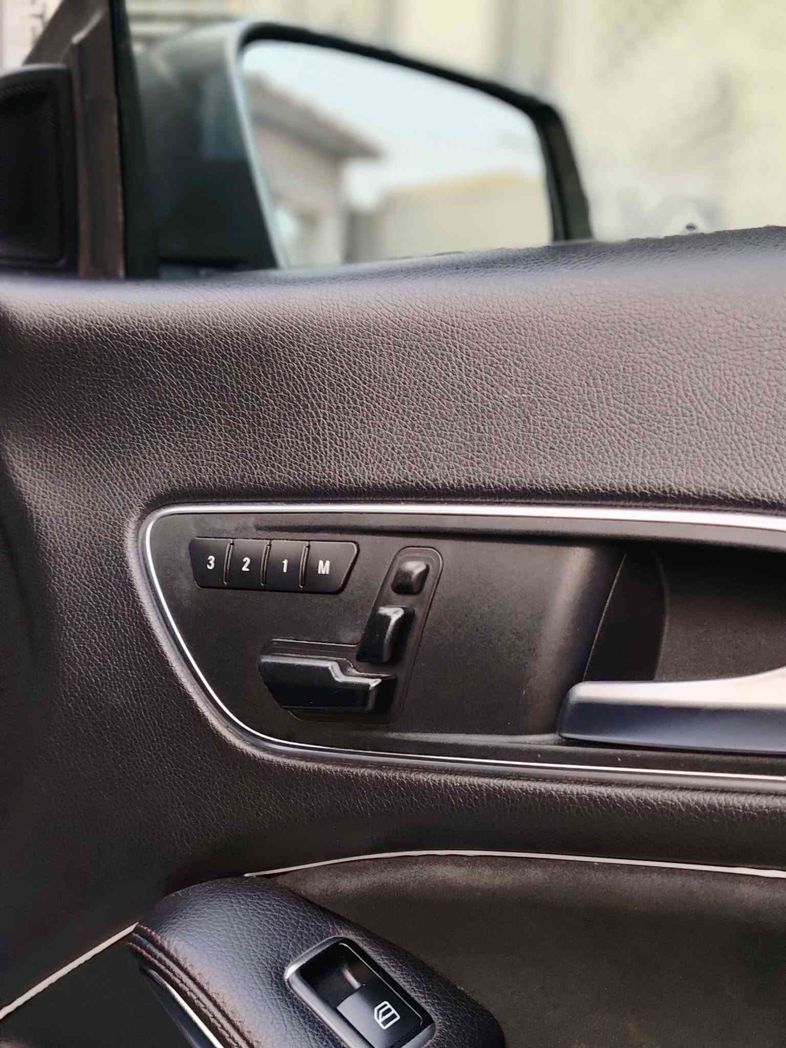 مرسيدس CLA200 • AMG • ٦٤٠٠٠ كم