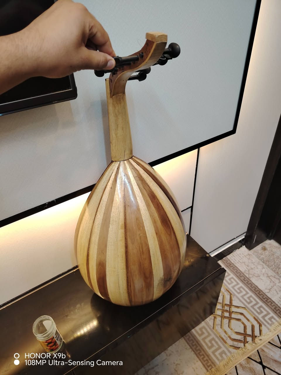 سلام عليكم عود صاج للبيع اصلي النضافه 99/100
السعر 225 وبي مجال العنوان البصره الحيانيه اولاين
للستفسار ***********
