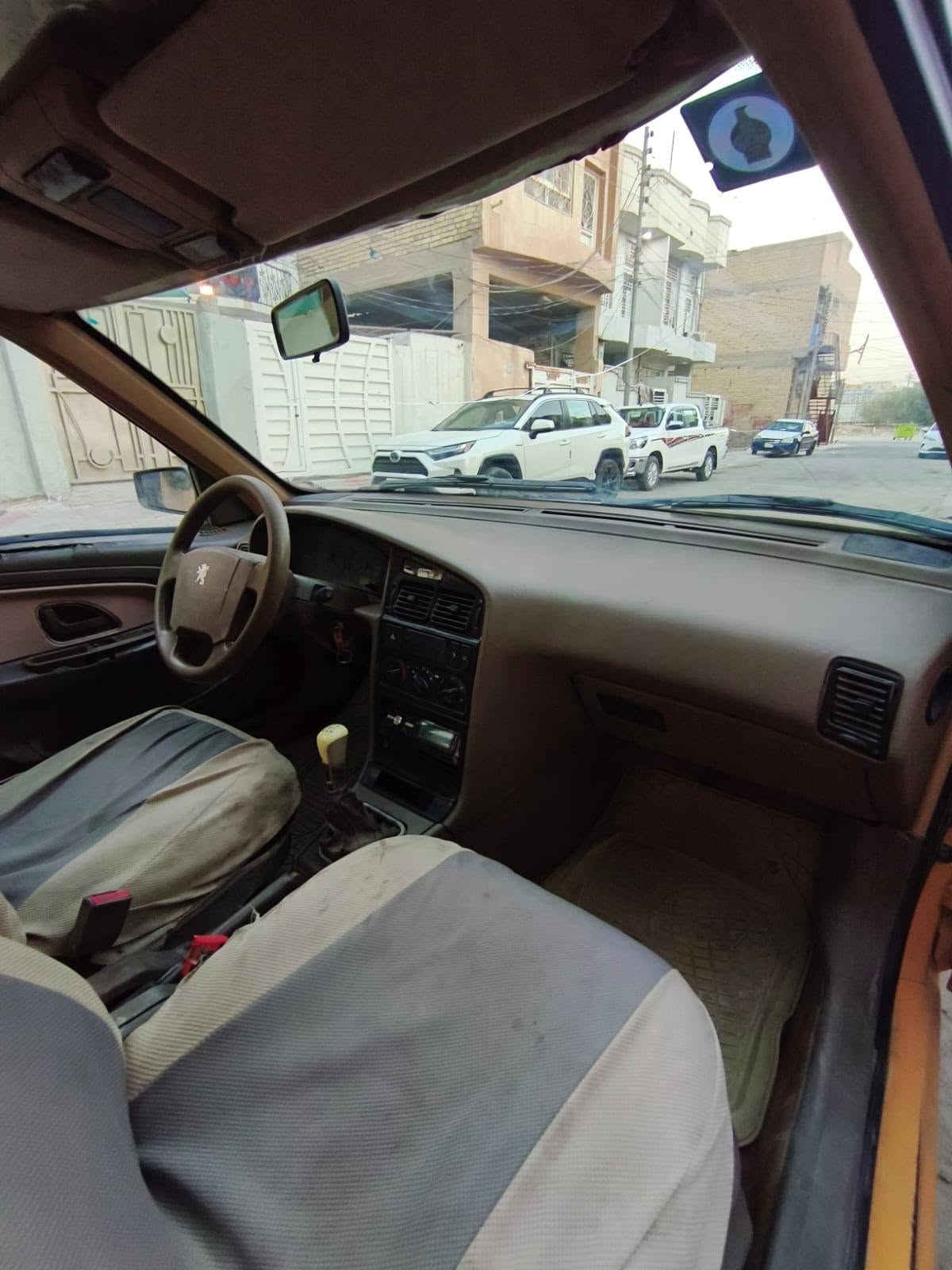 للبيع بيجو اكد موديل 2012 رقم بغداد انكليزي هيئه مصفره تحويل مباشر كير محرك نضاف حداديه جديده تبريده منقص غاز تخم تاير جديد سياه كشره نضيف السعر20 بيه مجال حك الجيه مكاني كربلاء ***********
