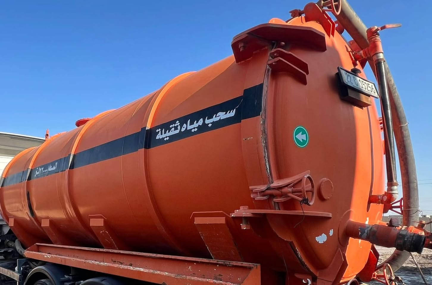 سلام عليكم للبيع تانكي سحب مجاري تانكي بلادي جديد 22طن شراي يتصل (***********)سعر(60) بي مجال
