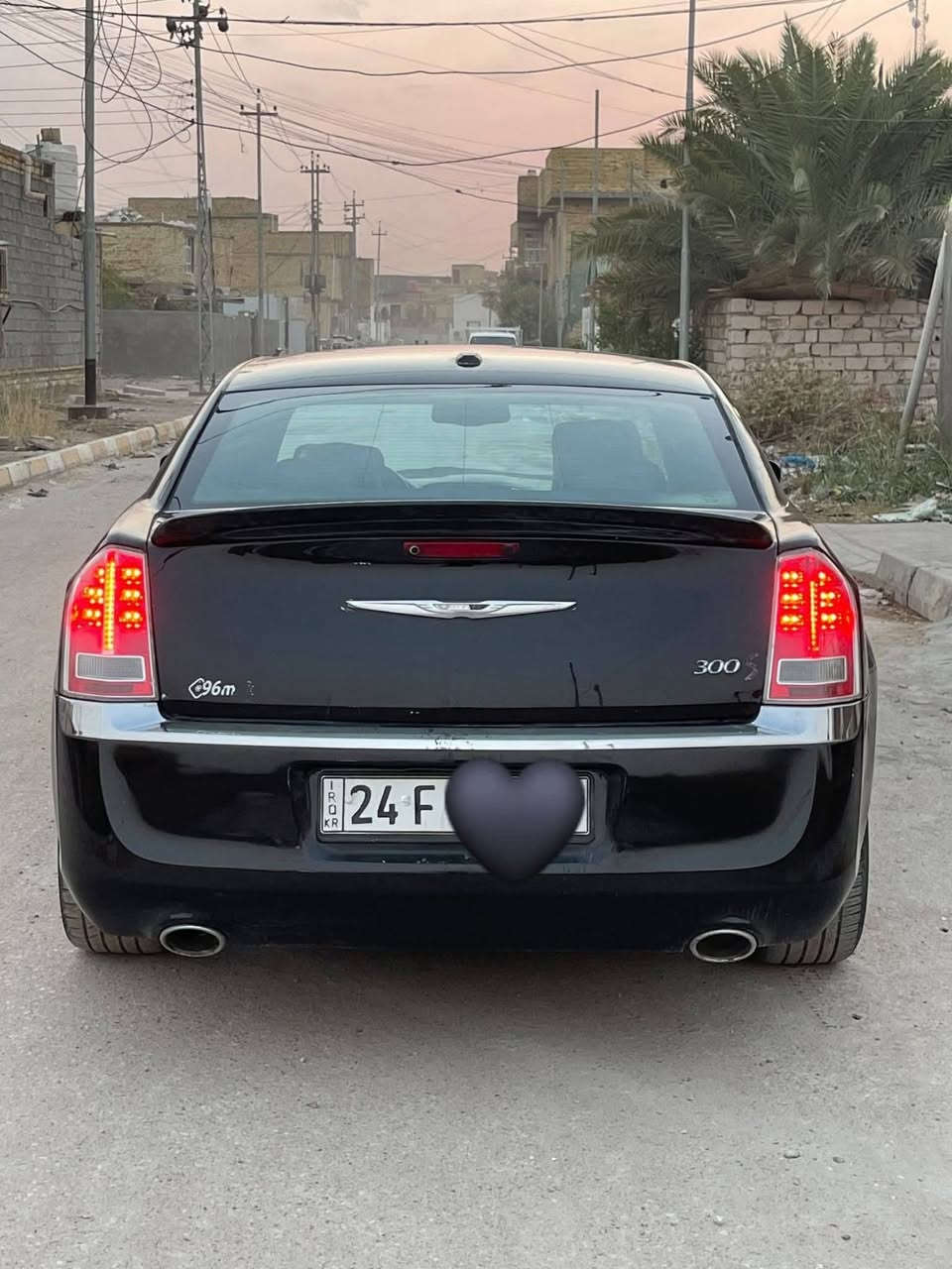 كرايسلر للبيع وارد كندي جديده حيل
متوام شمالي جديد شرط الحاسبه هزه جامه سنويه لل30 
شرط شغل اصلي 
مواصفات 
كشنات جلد اسود 
شاشه جبيره 
كامره دواره خلفيه 
مري قلاب وي بك 
كشنات تدفأه تبريد 
ستيرن هيتر 
مري هيتر +تعتيم 
تشغل عن بعد
مامشيه 176الف 
سياره جديده كلش 
مانقصه برغي 
گلوب بل عينه ما مشتغل 
مكينه 3600بل كارتون 
گير طياره 8نمر وضع شركه 
حداديه ميه بل ميه 
تبريد ثلج 
زوج تايرات توني شادهن 
بيع او مراوس السعر 55
مكاني ناصريه مركز 
رقمي ***********
