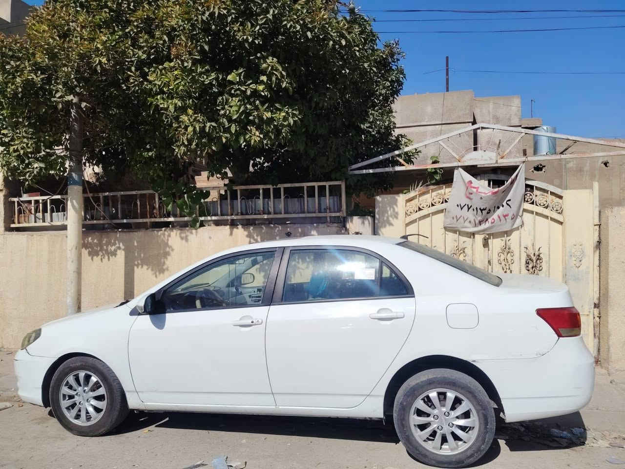 BYD للبيع موديل 2014 كير محرك كله شرط دفتر بانزين
ما ناقصها شي اقتصاديه كاعده ***********  سعر 60
