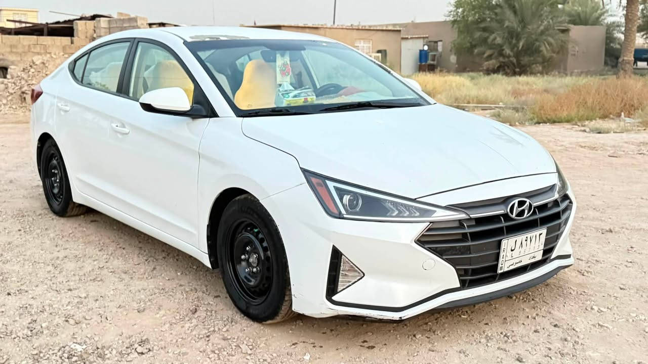 النترا موديل 2019
وارد مريكي 
مكينه 200
كير AT
تخم تاير 
حداديه 80
ماشيه 116
السعر 123 
وبيها مجال 
مكان بسمايه ***********

