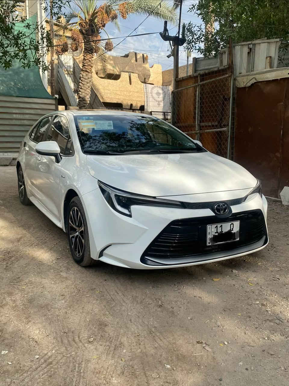 كورلا هايبرد 25 الشكل الامريكي ماشية 31الف السيارة مكفولة كفالة من الصبغ ولتبديل ولدبل كود فقط بيها بارد بل هلال الجاملغ الخلفي السيارة علة وضع الشركة السيارة بسمي تحويل ثاني يوم السعر 155وبيها مجال مكاني بغداد الغزالية رقم ***********
