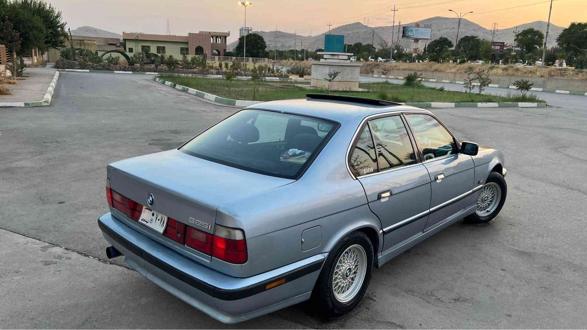 بەناوی خوای گەورە و میهرەبان  کامل زانیاری بخوێنەوە ئەوکات پەیوەندی بکە لەگەڵ ڕێزم 

شتی تایبەت و ڕاقی خوار هەموو بازاڕ 📦📦📦📦🩵!دەحامی بۆ دەحامی بەشەرت 

BMW 1991 قەپات مواسەفات 
 تۆماتیک  525i دەبڵ دیجیتاڵ سەقەڕ 
ئاڕم پلاستیک دهۆک و سەنەوی ئەسڵی و وەکالەی لەگەڵە 
ئاڕم بەشەرتی ئەوەلیات ١ ڕەقەمیشی غەڵەت نیە 

گێڕ تۆماتیک 🔥
سڵایت ABs 
تەبرید ❄️
٤ جام کارەبا 
ویل حەسیری ناو پاکەتی سفر 

بێ دەحم بێ لێدراو نووکە دەرزی دەحم بە گیانیەوە نیە 
داژبوول و بەرەدەرکای لۆک لۆکە 

مەکینەی بەشەرتی ١٠٠ فیتەر هەڵمی دەمیشی نەبێ 
گێڕ مەکینە ئەکسل تەقە و ڕەقە کارەبای موس بڕاوە کامل کامل بەشەرت 

٤ تایە و ویلی ناو پاکەتی 

کامل لایت زینۆ و ئاڵقە 
کامل گێچەکانی ئیش دەکا تەنانەت بەنزینیش 

هەتا بڵێی لێخوڕینی خۆش و تایبەتە 

لەخزمەتاندام شوێنم 🤍ڕانیەیە 🤍 قفڵ قفڵی ٣٧$ بۆ مەحامەلە تەلەفون مەکە خوار هەموو بازاڕە 

ژمارە موبایل ***********
ڤایبەر و وەتس ئەپی لەسەرە رانية, السليمانية
