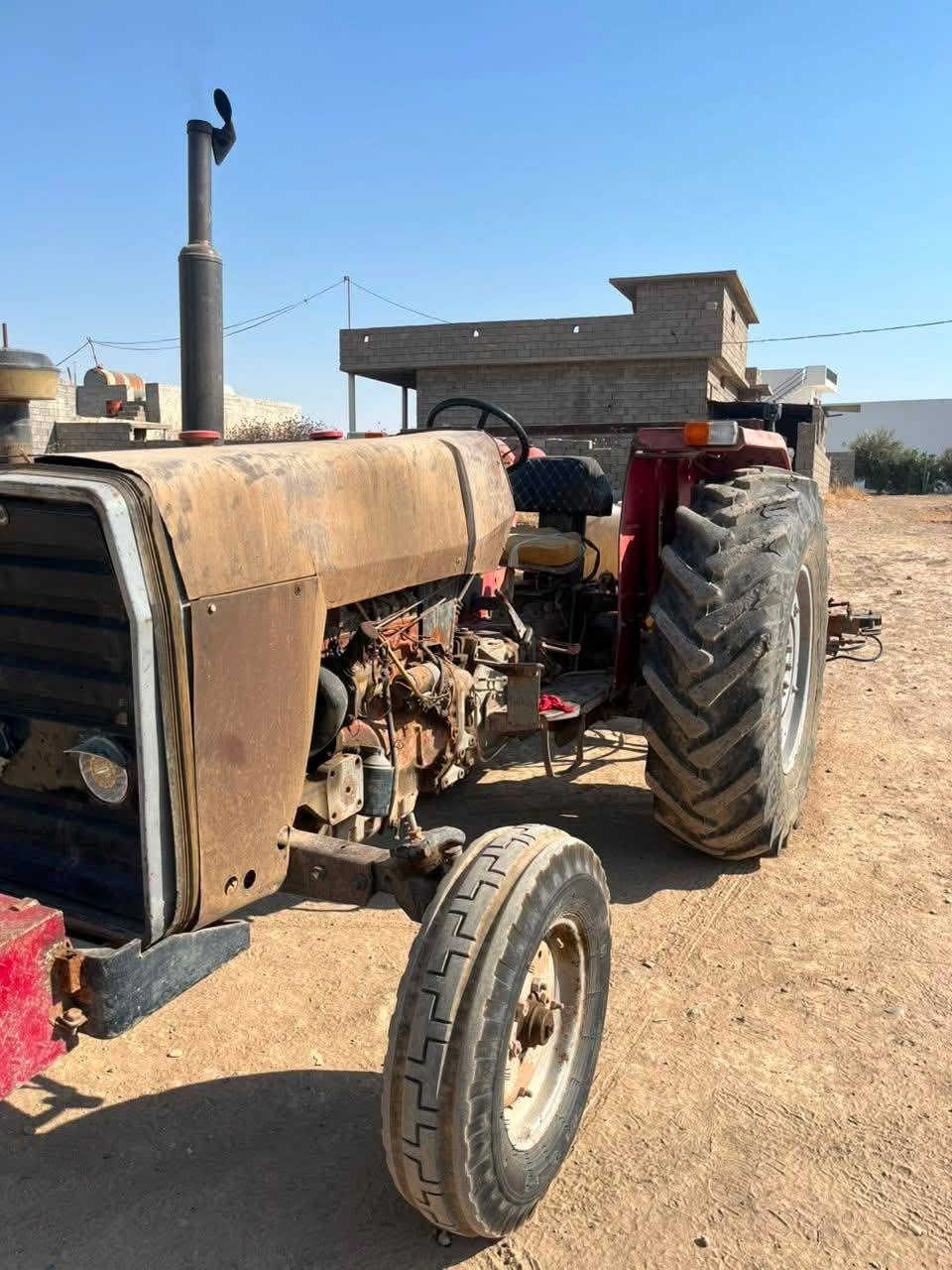 للبيع مكينة أنگليزي حجم 275 بي كتاب شريكئ مكفول مكان گوير شرط محرك وگيراكسن لا صرف ولا نفخ
سعر 9مليون رجأن موشراي لا يتصل ***********
