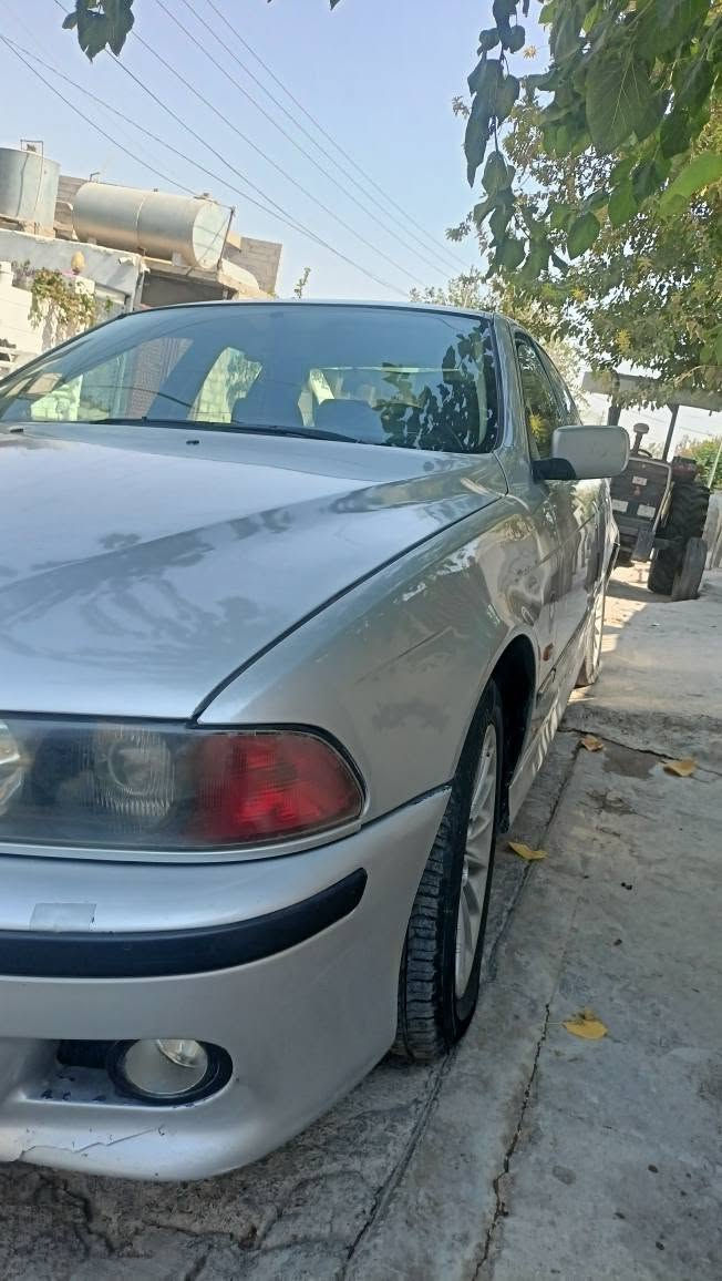 بیم سقەر مودیل 1997...

 بە شەرتی گیر مە کینە...

تە برید لە سەر سویج ...،
تا بلیجوان ماوە تەوە هه ل کیراوە
185هه زار حقیقی ڕۆشتووە...
هه موشتی کی لە سەر شە ریکە ماوە تەوە  ....
ئارم  بە شەرت ...

سعری تە نیا 50گلا  مجالی کەم

***********   رقم تلفون 
***********    رقم تلفون السليمانية, العراق
