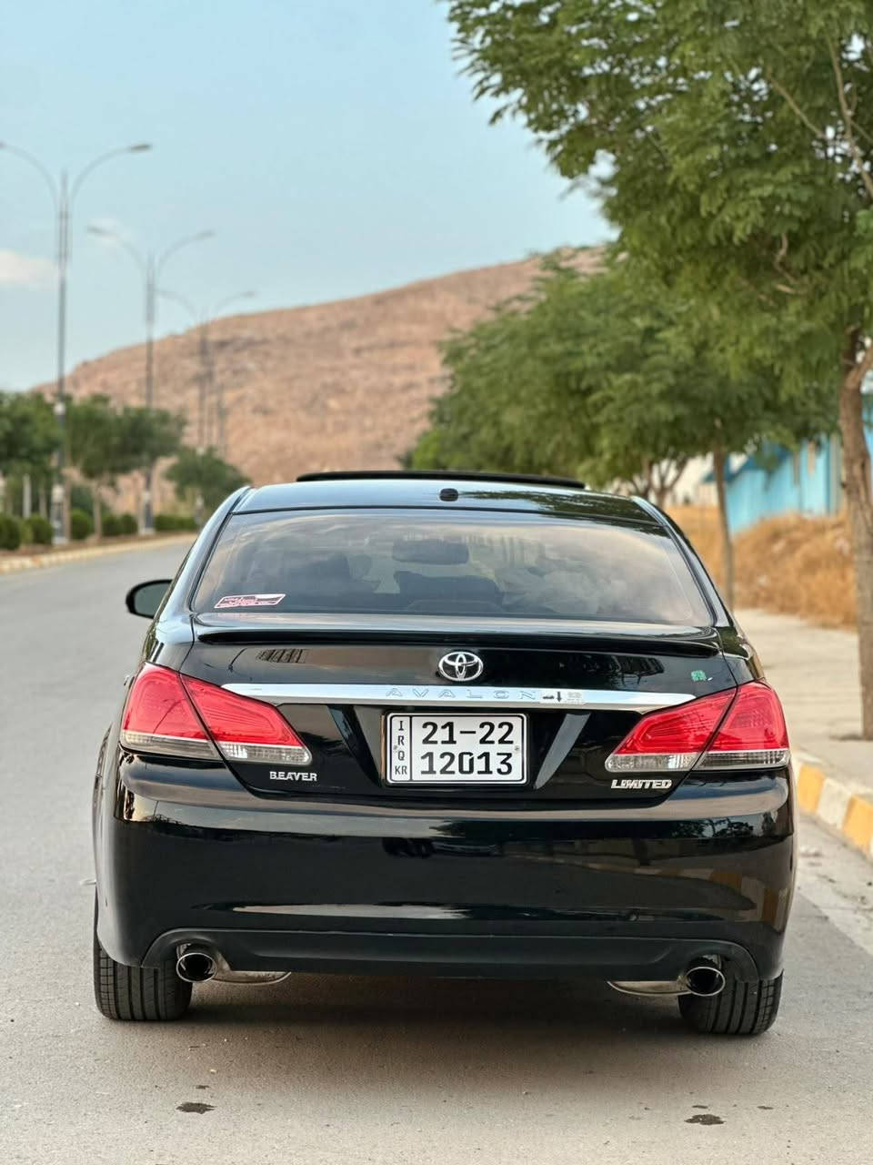 افالون • ٢٠١١ • امريكي