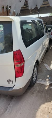 استاركس • ٢٠١٦ • مكفولة
