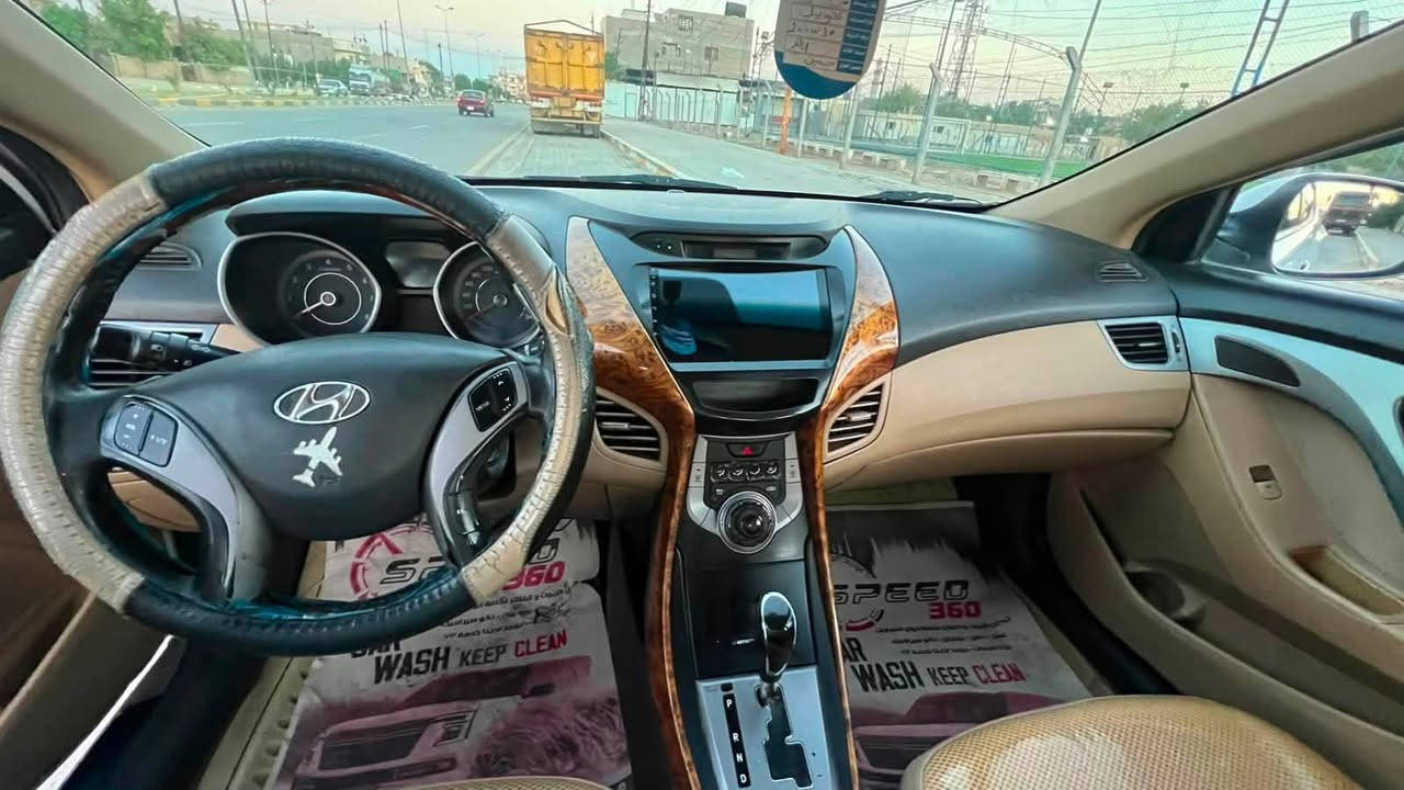 اعادة نشر بسبب الوعود الكاذبة
🚗 للبيع النترا 2014 خليجية – ✅فول مواصفات 🚗

✅ موديل 2014 خليجي
✅ اللون: أبيض
✅محرك 1800 دوش نوزل عريض
✅ قير أوتوماتيك

المواصفات:

• شاشة
• كاميرا خلفية
• فتحة سقف
• مرايا شفط (طي كهربائي)
• سيارة جاهزة للاستخدام اليومي
    * الصور تبين كل التفاصيل والسونار
📍 الموقع: بغداد – الغزالية

💰 السعر: 98ورقة قابل للتفاوض  

📞 للتواصل والاستفسار:  
***********
يرجى الاتصال أو مراسلة الخاص.

البيع للجادين فقط، والله يرزق البائع والمشتري.
