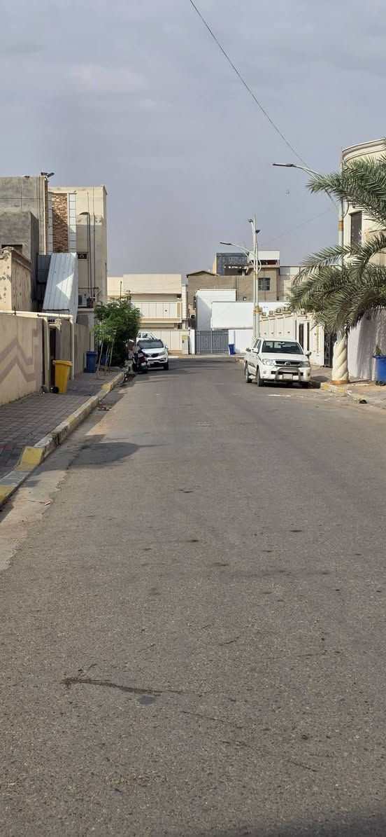 الرمادي حي المعلمين • قطعة أرض • ٣٧٥م