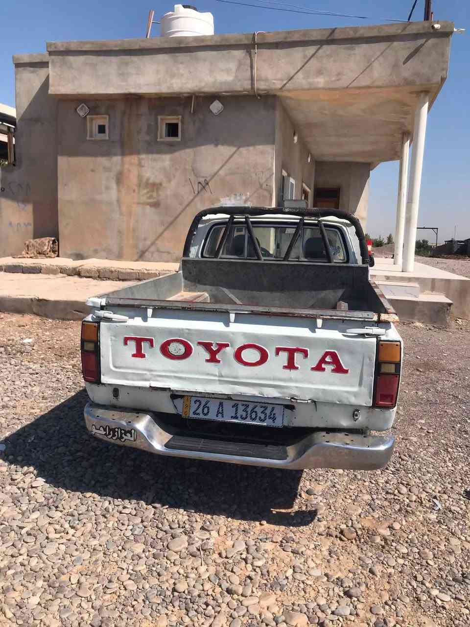 للبيع بيك اب موديل ١٩٨٣ رقم جديد سنويه جديد 
السعر ٣٠ وبيها مجال 
العنوان موصل النمرود قرية عمركان

***********
