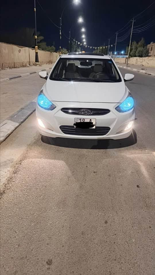 السلام عليكم
 اكسنت موديل ١٥ خليجي 
مكينه ١٦٠٠ فول مواصفات 
فتحه كامره شاشه جبيره
فول تحكمات 
خمسه ويلكب 
مكينه كير حداديه تخم تاير تبريد كله جديد 
السياره بيها صبغ دوسات فقط 
ماشيه ٩٧ سياره جديده رقم كربلاء تحويل مباشر 
السعر ١٠٣ وبيها مجال 
مكان السياره كربلاء الحسينيه ***********
