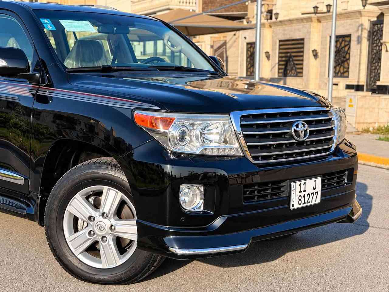 لاندكروز  2012 مكفوله
رقم بغداد السعر 285 الاتصال 

على الرقم ‭***********‬
