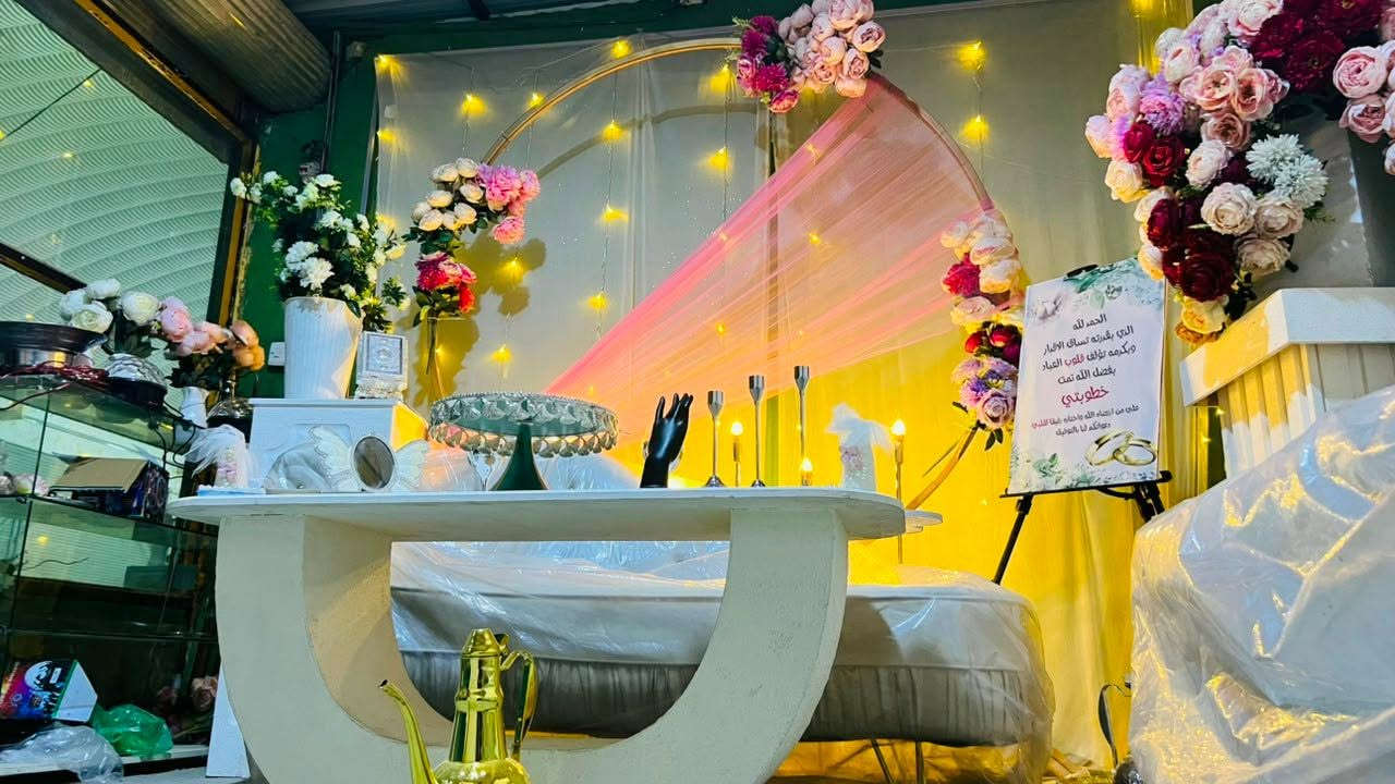 🏛️🎀 نستقبل حجوزاتكم بكل حب 🏛️🎀
نقدّم لكم أجمل تنسيقات الديكور للمناسبات والأعراس 💍🤍
تصاميم أنيقة ولمسات فخمة تخلّي مناسبتكم ذكرى مميزة 🌷
📩 للحجز والاستفسار راسلونا الآن (***********) _(***********) 
أهلاً وسهلاً بكم دائمًا 🤍
